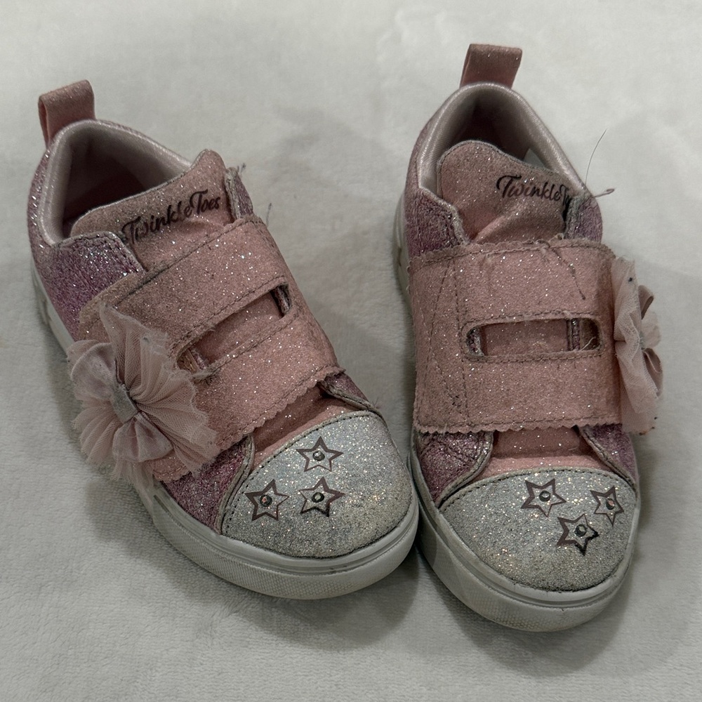 Skechers Twinkle Toes Girls Pink Glitter Flower Sneakers Light up So Cute